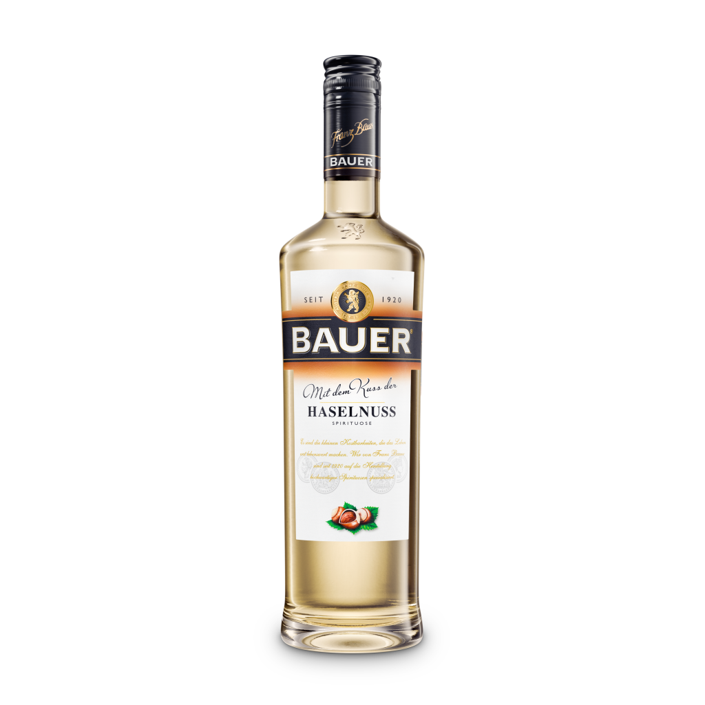 Kuss der Haselnuss Schnaps aus Österreich bei Steiermarkt.